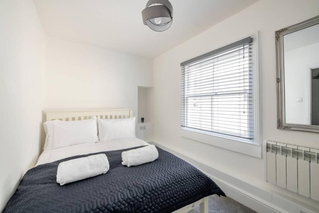 2 Bed City Centre Apartment 1 Min From Bath Abbey Exterior foto
