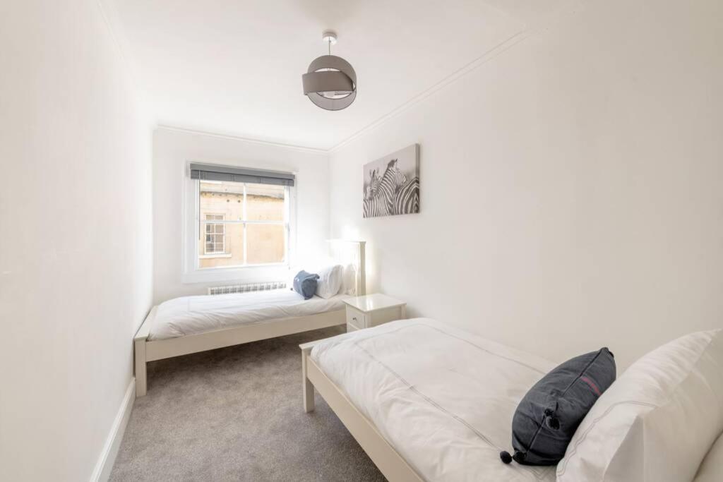 2 Bed City Centre Apartment 1 Min From Bath Abbey Exterior foto